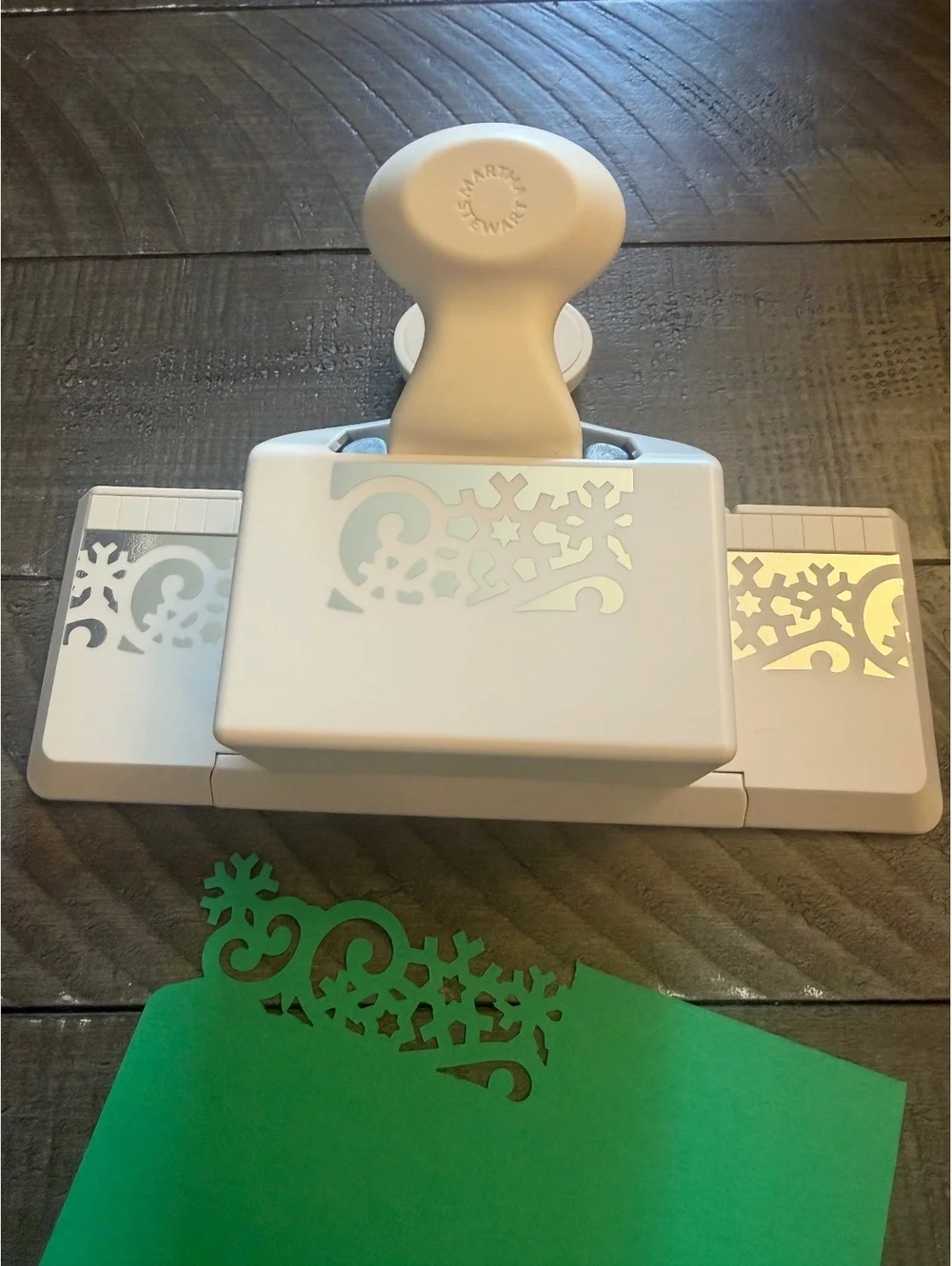 Martha Stewart RARE Snowflake Scroll Flourish Border & Corner Shape Punch